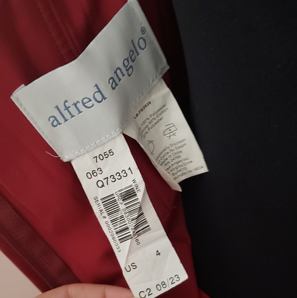 Alfred Angelo Bridesmaid Dress Unaltered in Wine - Picture 6 of 10